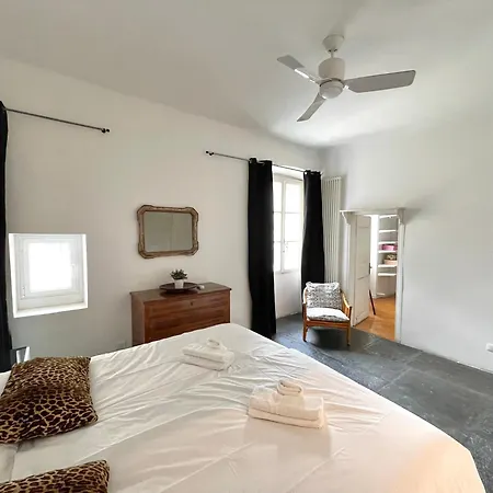 Apartment Piazza Della Valle Locazione Turistica *