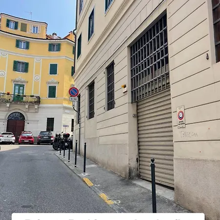 Piazza Della Valle Locazione Turistica * Trieste